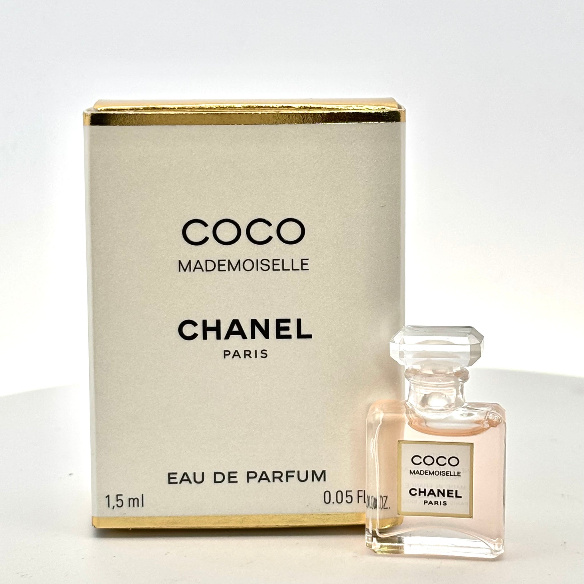 Chanel Coco Mademoiselle Chanel Paris  Eau De Parfum 1.5ml