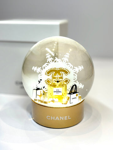 Chanel Globe